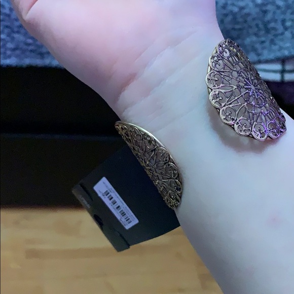 Bracelet - Picture 2 of 2